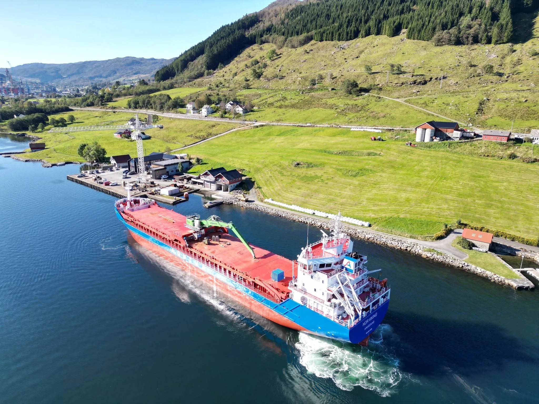 Nor Viking u wybrzeży Norwegii